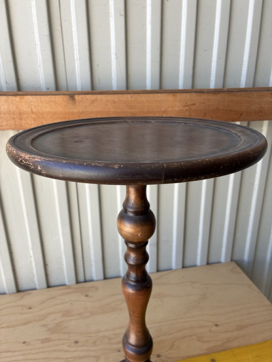 Tavoli: Petite table en bois – Usato da Lully FR venduto da myr_pzt8 3