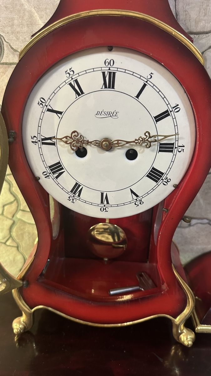 Orologi da terra & Orologi da parete: Classic Désirée Mantle Clock - Elegant Home Decor Piece! – Usato da Schlieren venduto da Norauro 1