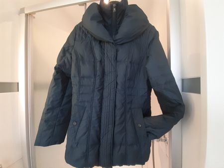 Elegante Daunenjacke, Gr. 38, Schalkragen petrol blau grün