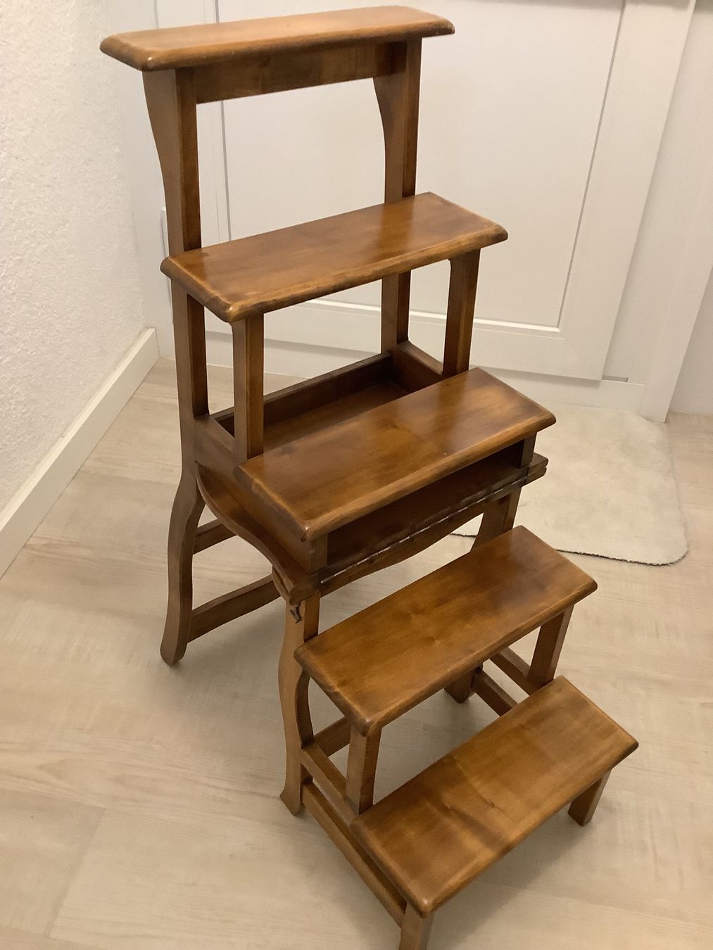 Chaises: Chaise escabeau – D'occasion à Chancy par Capu19