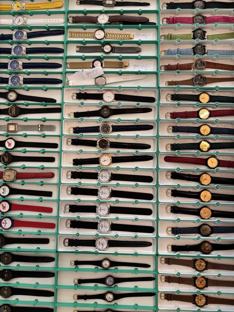 Orologi: 116 Uhren Lot – Nuovo (secondo la descrizione) da Rüti b. Büren venduto da CenicAG 3