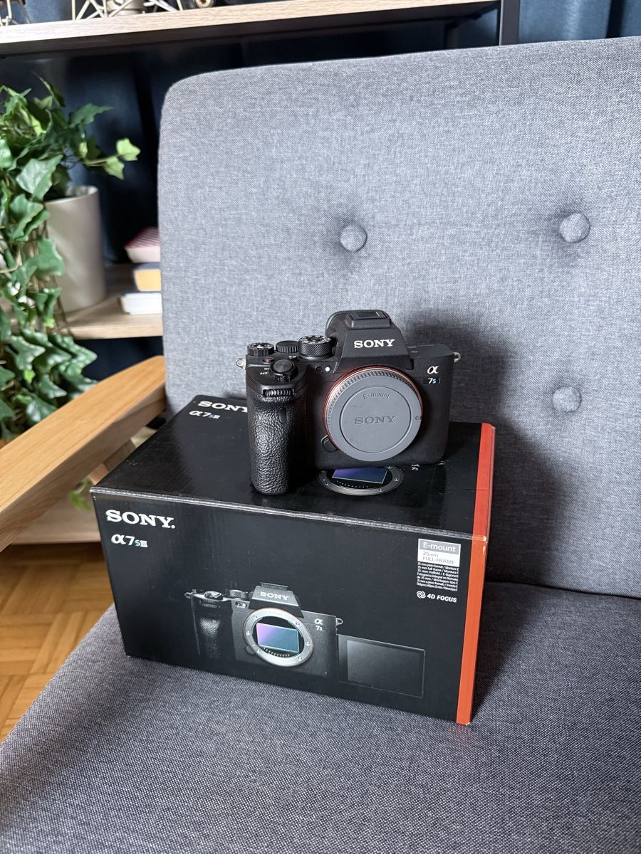 Sony Fotocamera: Sony A7Siii / NEU ZUSTAND  – Nuovo (secondo la descrizione) da Mellingen venduto da Rubenbelz
