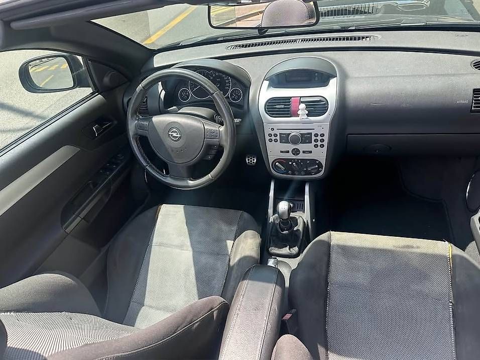 Opel Automobili: Opel Tigra Twintop 1.8 125 CV – Usato da Carouge GE venduto da Veselinovic 4