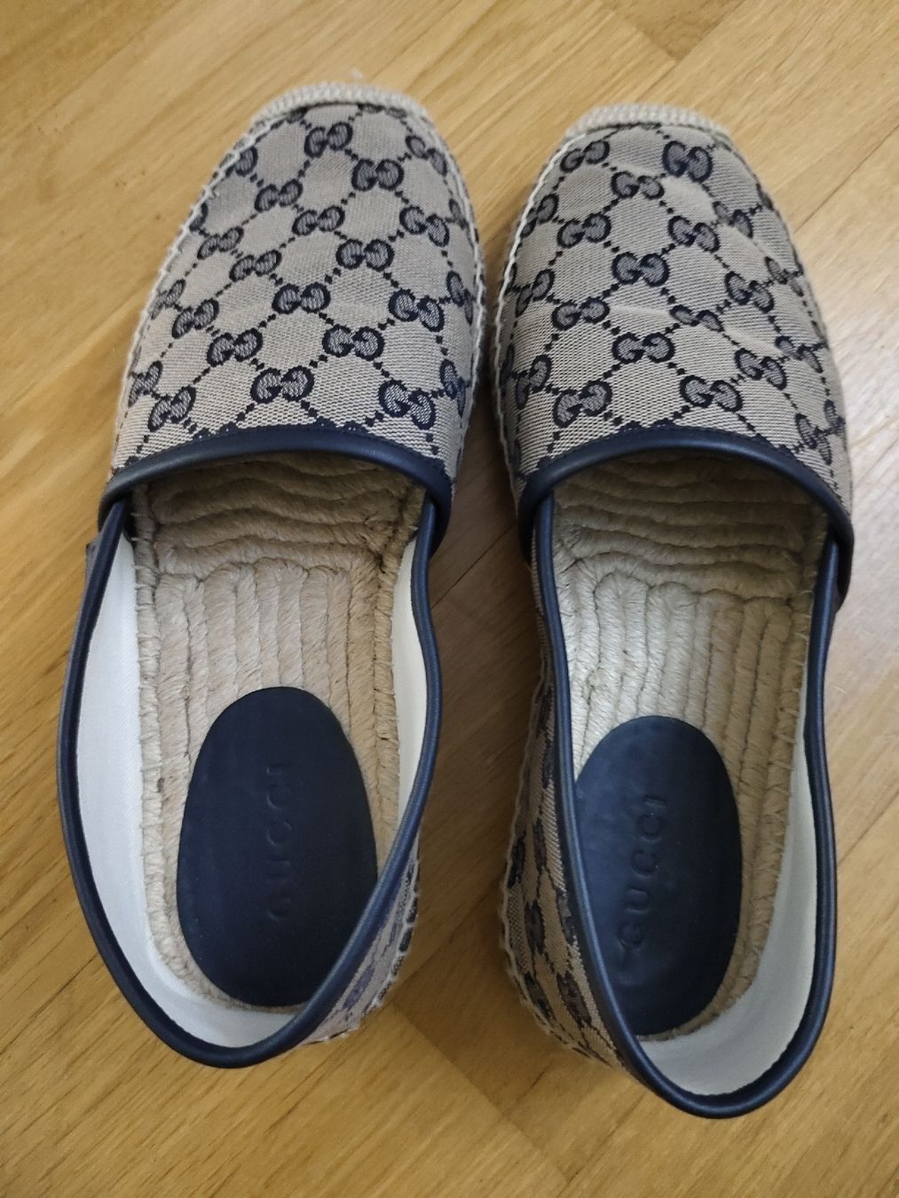 Gucci Scarpe da donna: Stylish Gucci Espadrilles - Summer Essential, Size 40 – Nuovo (secondo la descrizione) da Gümligen venduto da tha_ydn6 5
