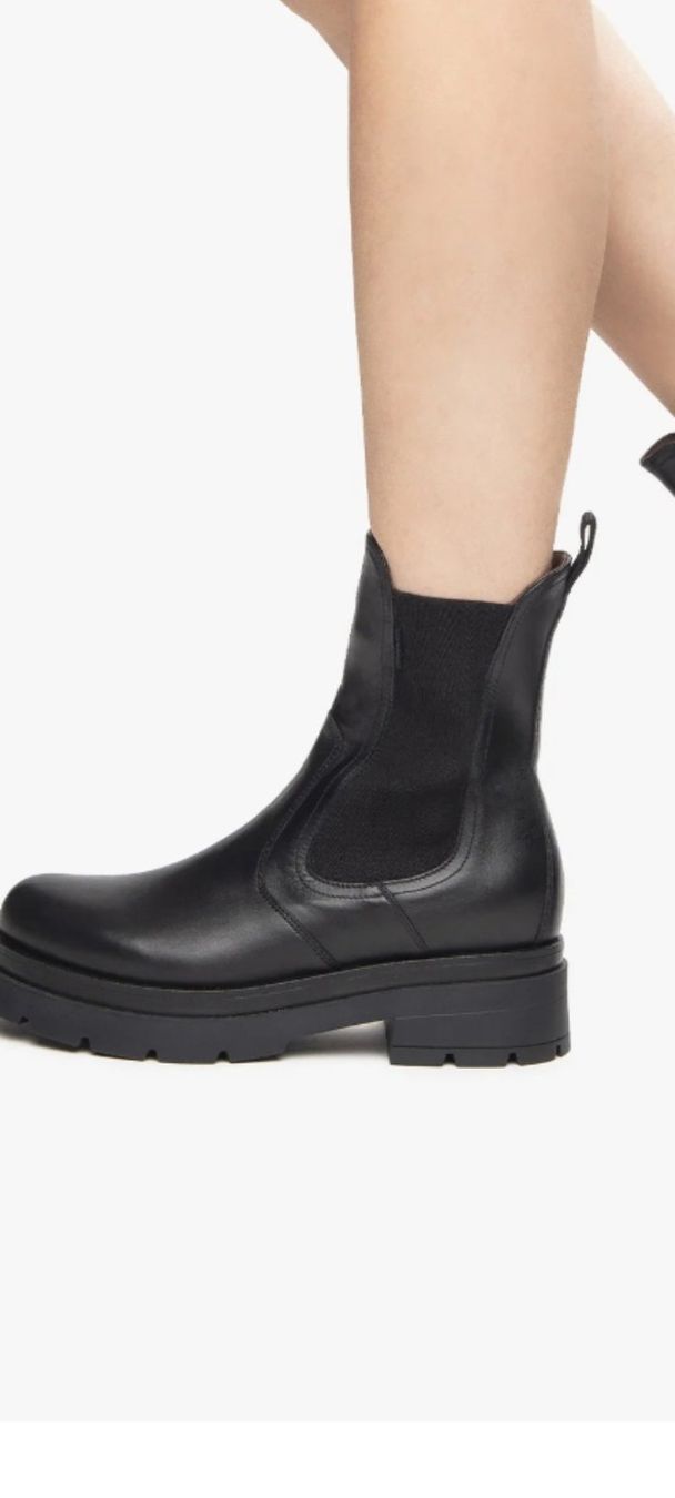 Scarpe da donna: NERO GIARDINI Stiefelette 38 **wie Neue** – Usato da regensdorf venduto da nacobra