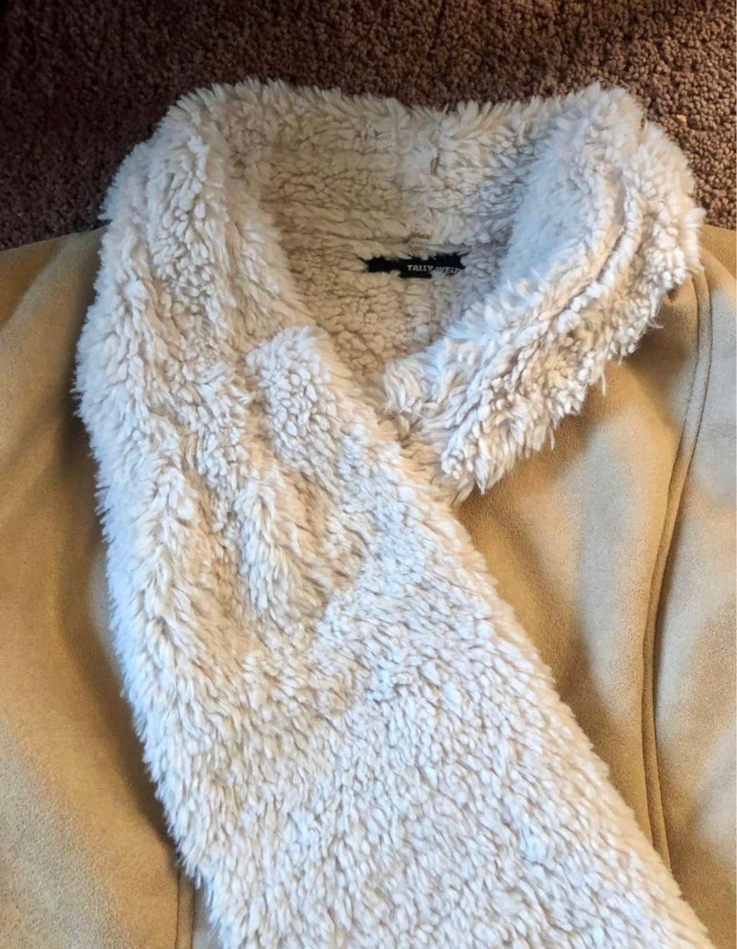 Tally Weijl Jacken: Kuschelige Jacke für den Herbst – Gebraucht aus Basel von shirley_gold 1