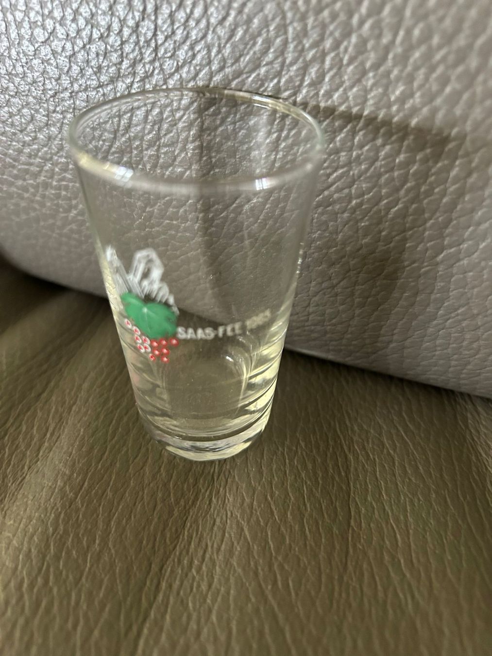 Gläser: Vari bicchieri vino 1dl Publicitas – Gebraucht aus Melano von H-Sara 6