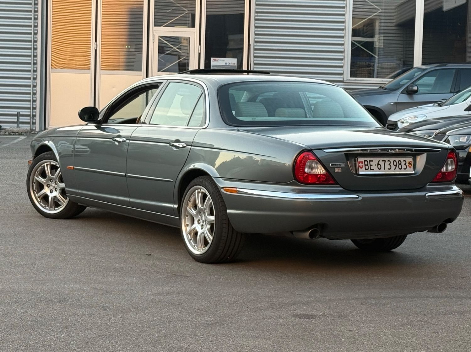 Jaguar Automobili: Jaguar XJ8 – Usato da Burgdorf venduto da akl_b6zw