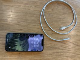 iPhone 13 Green 128 GB excellent condition
