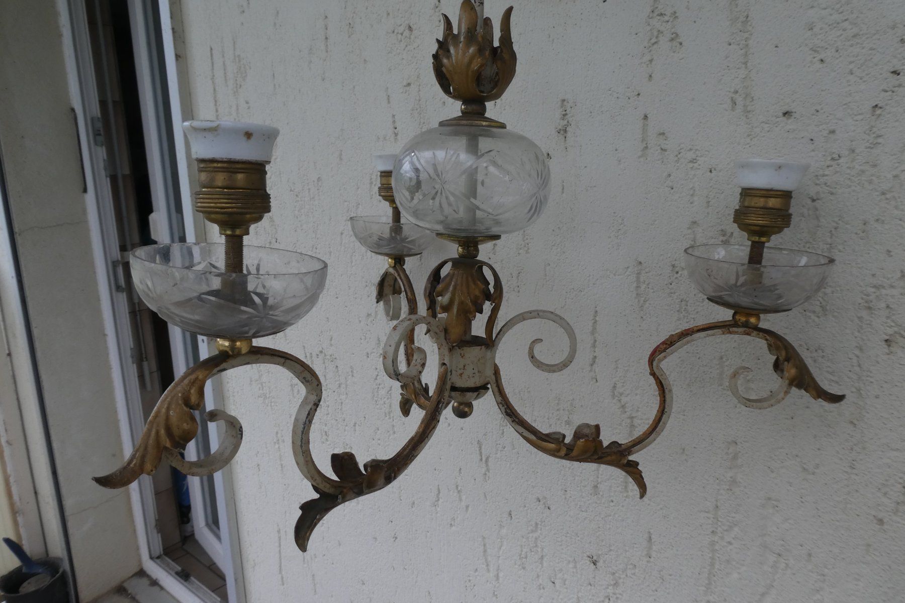 Lampadari & plafoniere: lustre en fer forger ancien – Usato da Fontaines NE venduto da monloisir 1