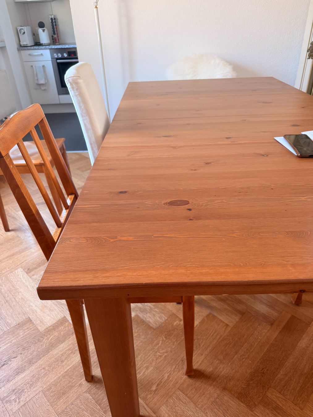 Ikea Tables: Holztisch – D'occasion à Köniz par Evafelchlin