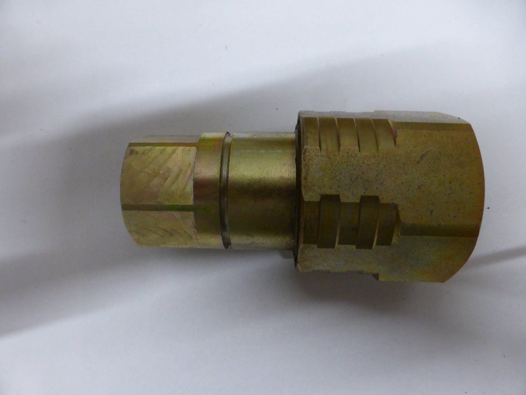 Alle Maschinen: Hydraulikkupplungen – Gebraucht aus Buttisholz von Tortuga07 5