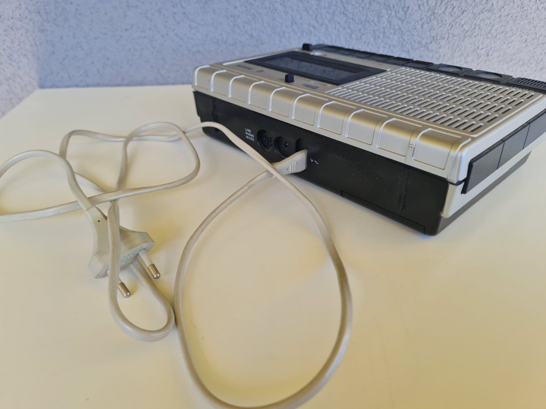 Philips Registratori: Philips Automatic Recorder N2215 Kassettengerät getestet – Usato da Obfelden venduto da ZinggHandel 1