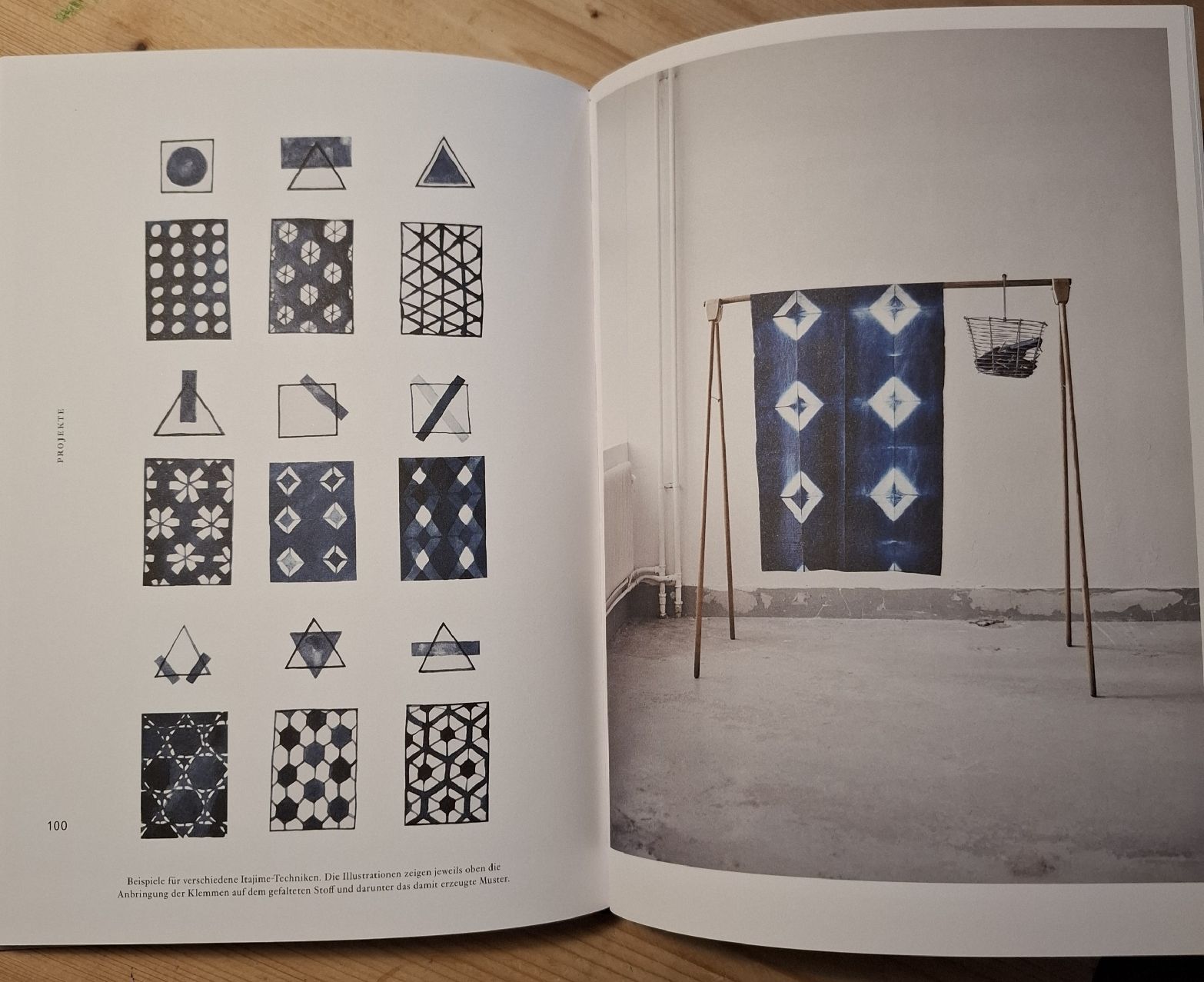 Livres: Kunstvollen Färben mit Indigo – Neuf (Voir description) à Bern par Vetra54 2