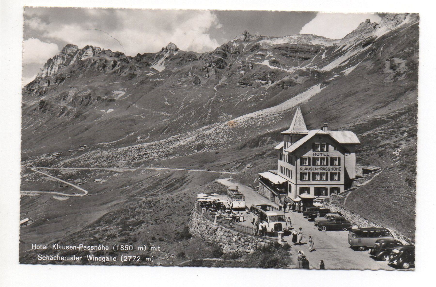 Cartoline postali: KLAUSEN-PASSHÖHE Hotel, Auto, Bus, Postauto – Usato da Jona venduto da philajona