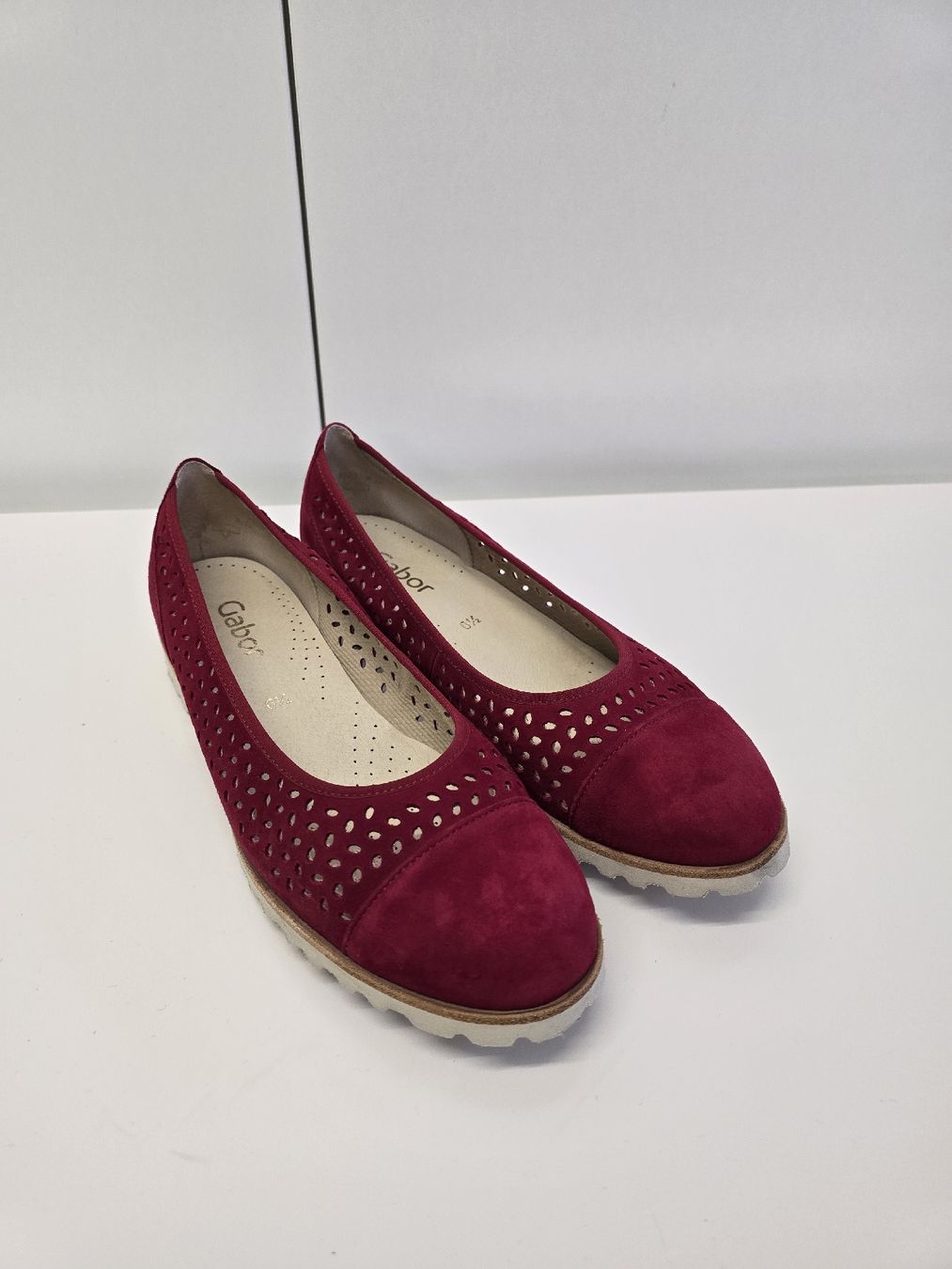 Gabor Scarpe da donna: Gabor Halbschuhe Gr.40(6½) – Usato da St. Gallen venduto da CAPYCORP