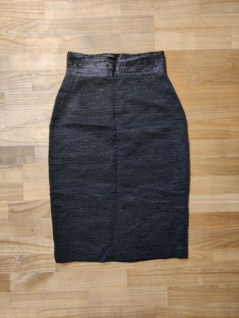 Eleganter ELIE TAHARI Rock, Gr. XS, perfekt für den Sommer!
