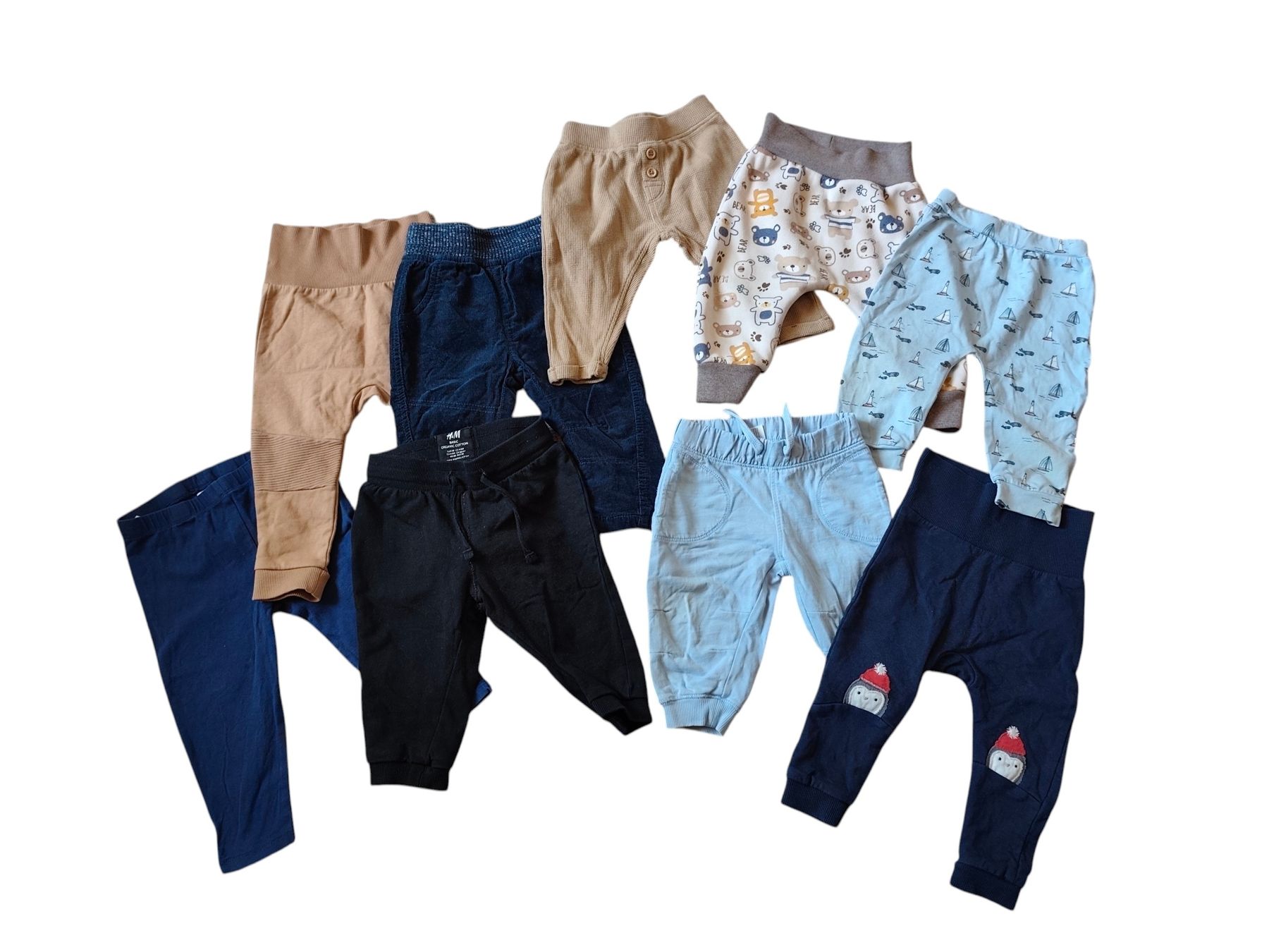 Lotti & Set di vestiti: Grosses Kinderkleider-Paket Gr. 68 – Usato da Rickenbach Sulz venduto da anb_b8bm 1