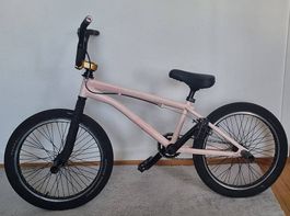 BMX 20 Zoll mit GT-Teilen, Gyro, 4 Pegs