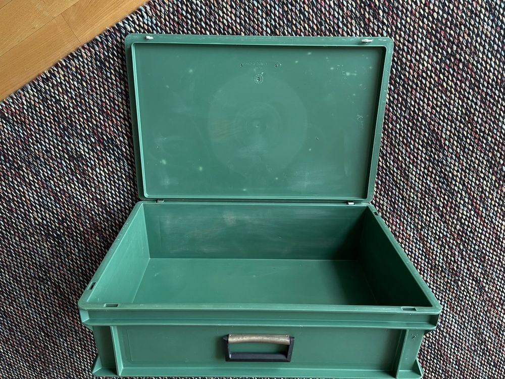 Camping Eierbox Für 4 Eier - Kunststoff Eierbehälter Mit Deckel