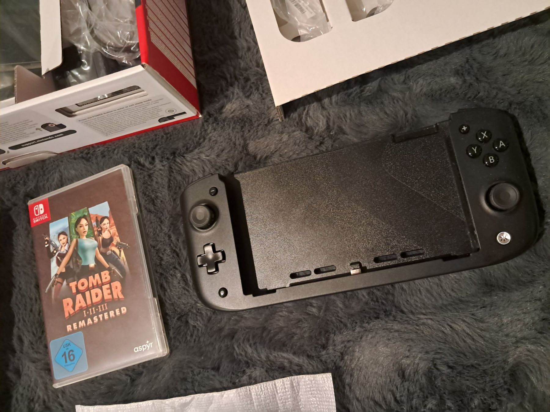 Nintendo Console: Nintendo Switch V2  (ohne joy con's) – Usato da Itingen venduto da AnTiNoRmAl 7