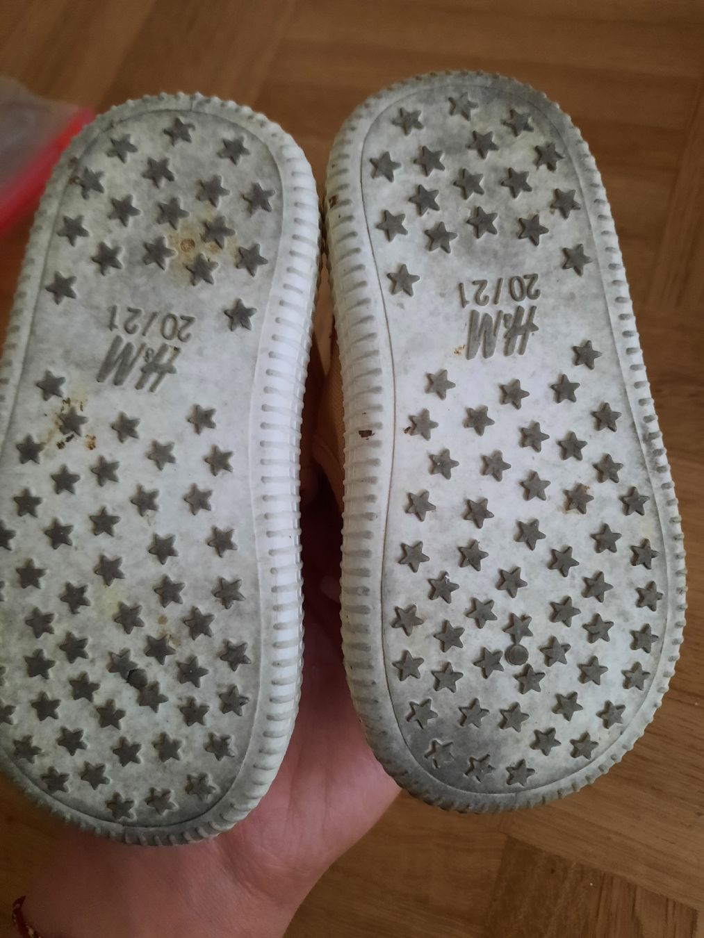 H&M Schuhe für Jungen: Kleinkind Schuhe H&M, Grösse 20/21 – Gebraucht aus Ettingen von Guggerin 2