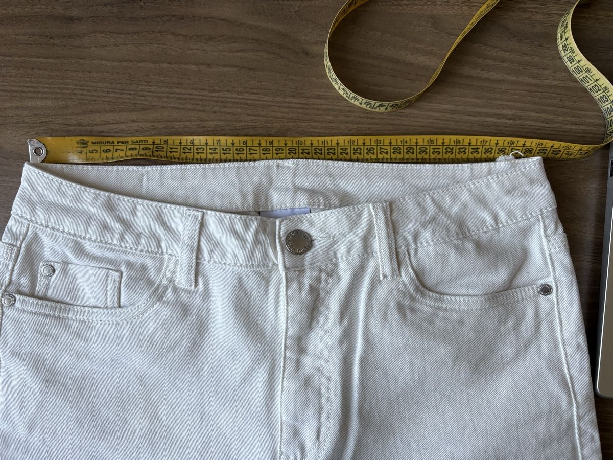 Jeans: Damen Jeans weiss 40 – Usato da Oensingen venduto da Chicotus 2