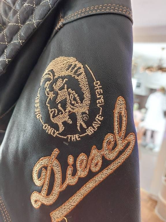 Jacken: Veste Diesel cuir – Gebraucht aus crissier von dan_sf9h