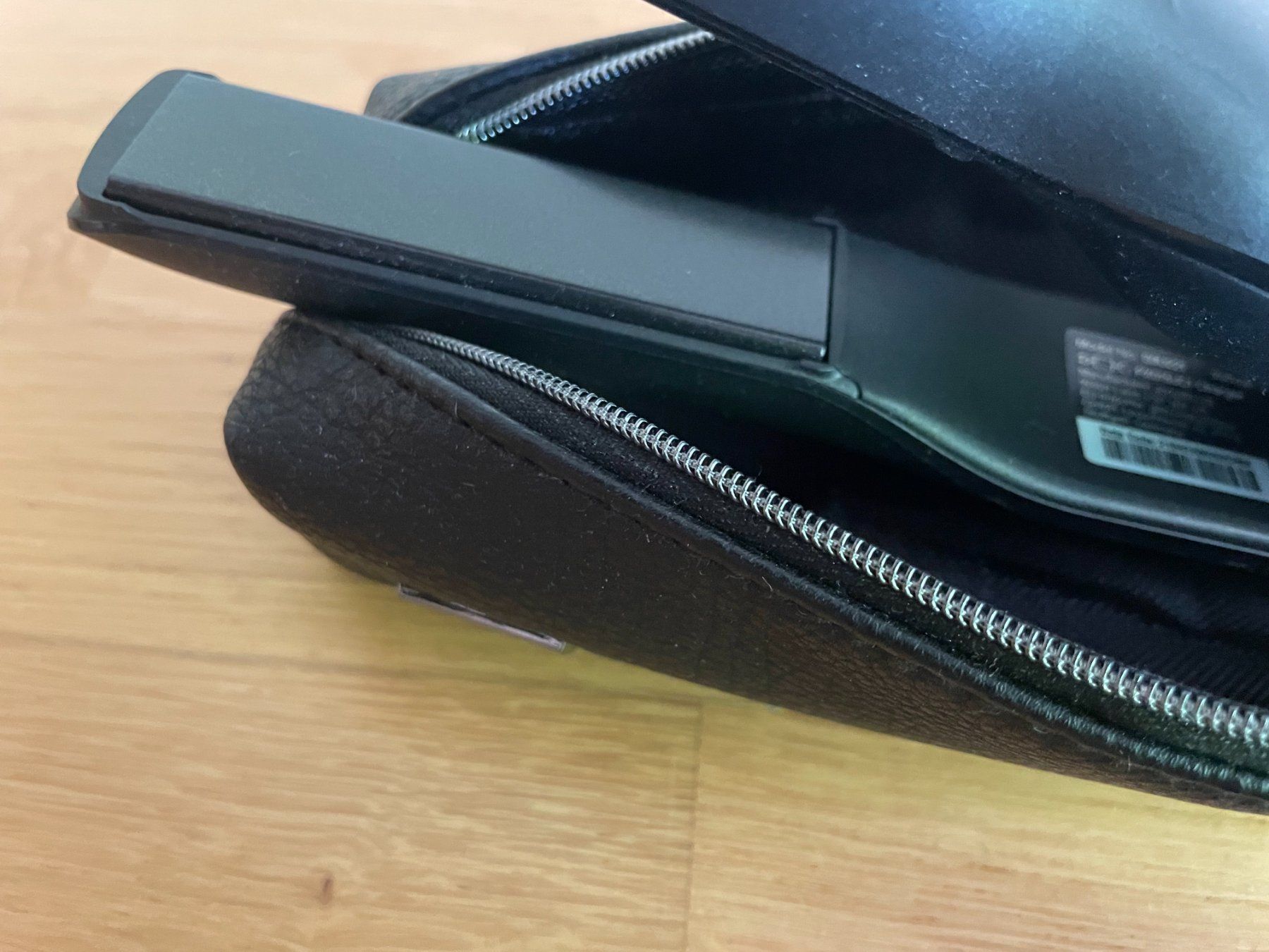 GHD Piastre & Arricciacapelli: ghd Unplugged Black – Usato da Wabern venduto da carciofo 3