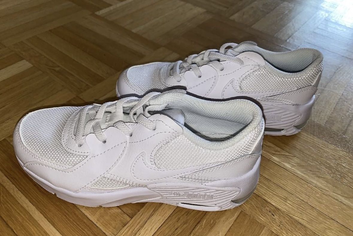 Scarpe per ragazzi: Nike Air Max Kinderschuhe Gr. 31.5 – Nuovo (secondo la descrizione) da St. Moritz venduto da rac_k8rh