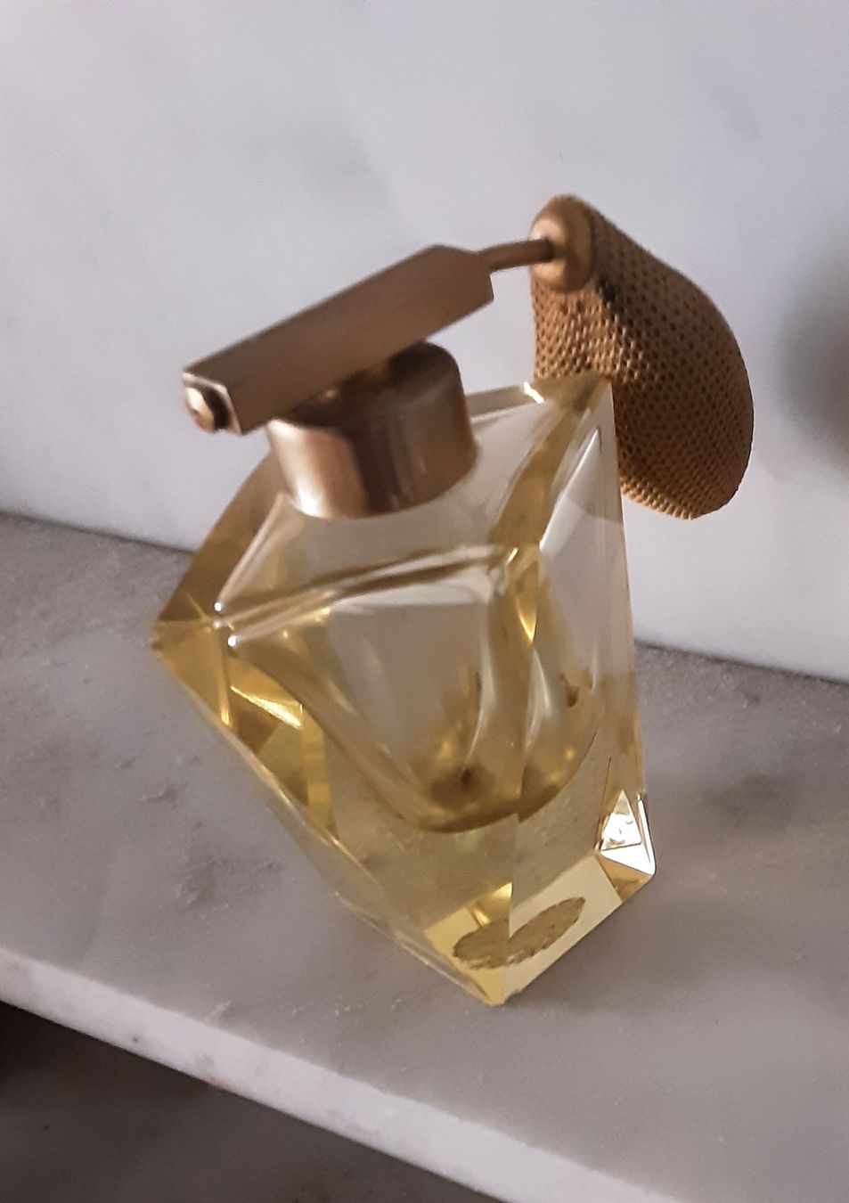 Flaconi: Alter Parfumzerstäuber aus Kristallglas, Art Déco – Usato da Solothurn venduto da BelleEpoque 1