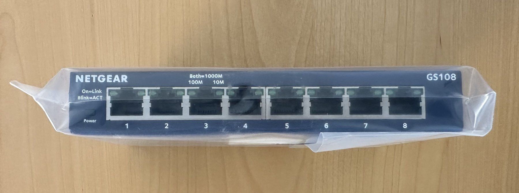 Netgear Hubs & Switches: Netgear - Switch - GS108GE – Neuf avec emballage d'origine à Dielsdorf par Empowered 7