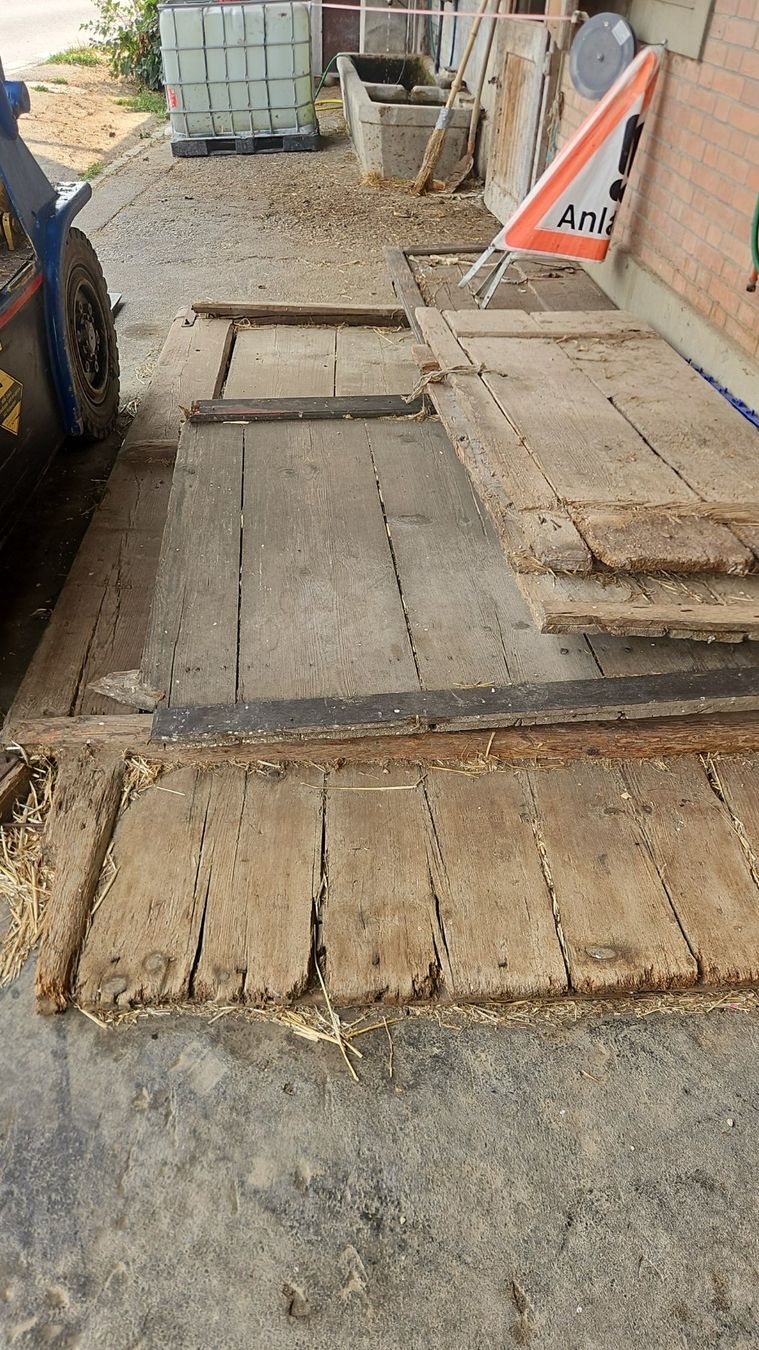 Rifugi: Tennstore antik – Usato da Wengi b. Büren venduto da Deutzd5206 1