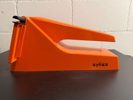 Kultiger Pommes Schneider