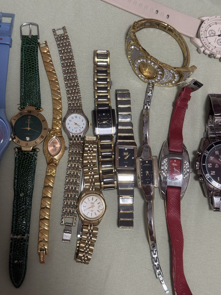 Swatch Uhren: Lot de montres divers marques et styles – Gebraucht aus Troistorrents von val_wg9z 7