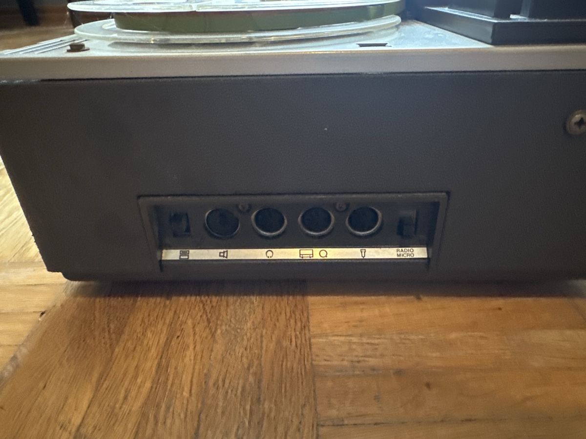 Telefunken Apparecchi a nastro: Telefunken, Tonbandgerät Mod. 201 TS – Usato da Zürich venduto da Thomaslue 2