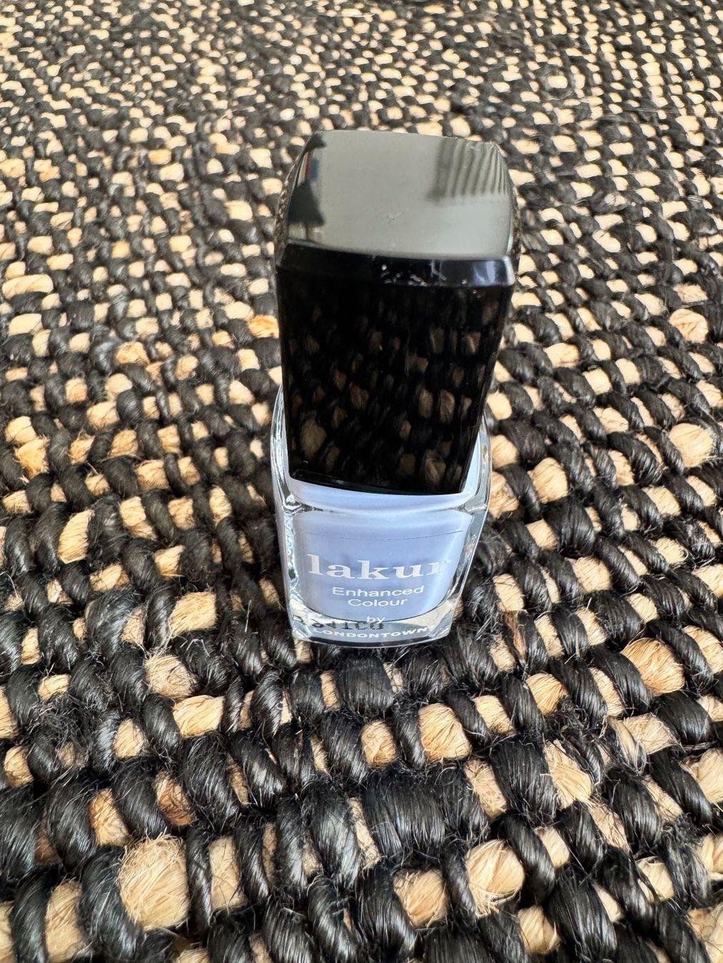 Smalto per unghie: Nagellack von Londontown: Farbe 'cloude nine' – Nuovo e nell'imballaggio originale da Zürich venduto da Lionsands 2