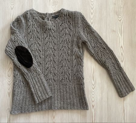 Damen Pullover Grösse M/L mit Ellbogen-Patches Wolle moher 
