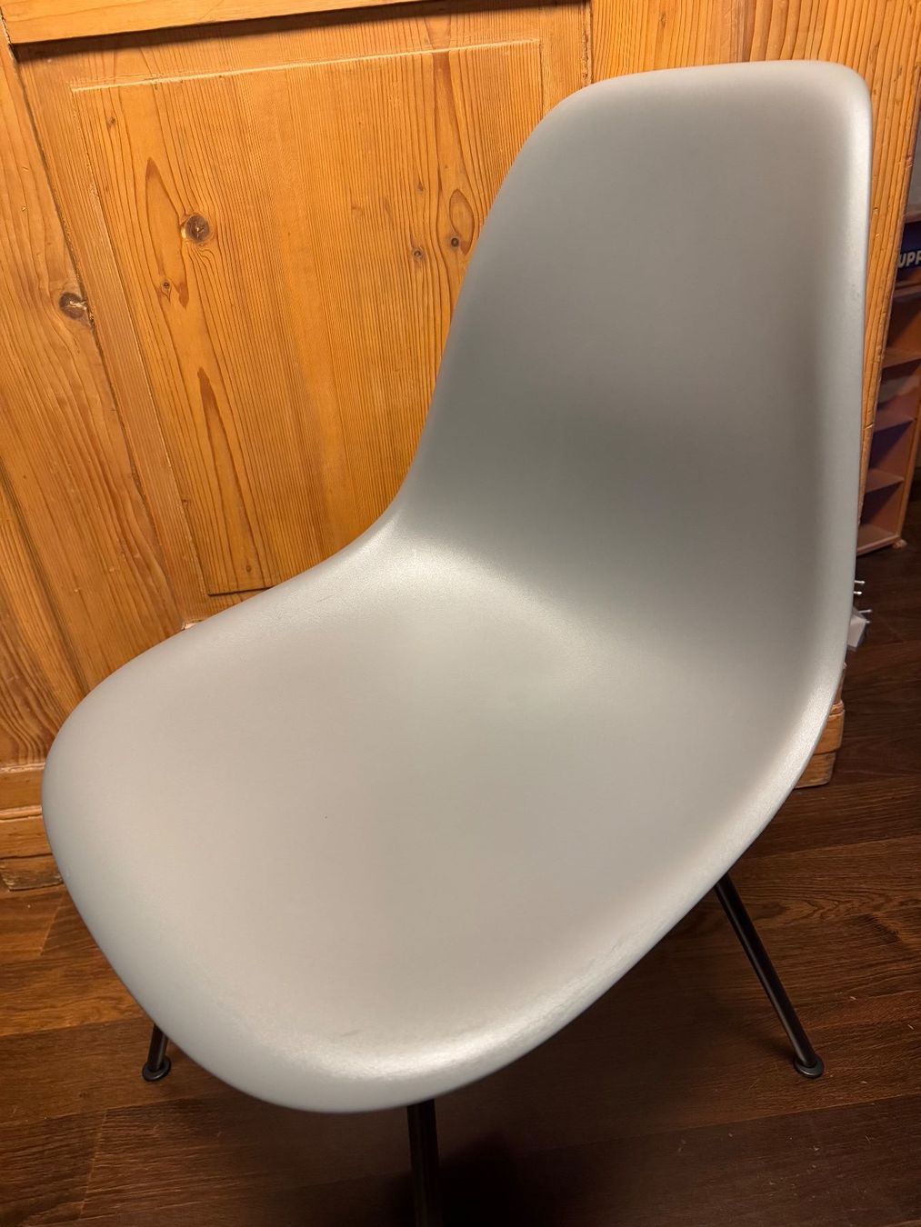 Vitra Sedie: ORIGINAL VITRA EAMES PLASTIC SIDECHAIR STUHL TOP DESIGN – Usato da Balterswil venduto da MR_FEELGOOD 1
