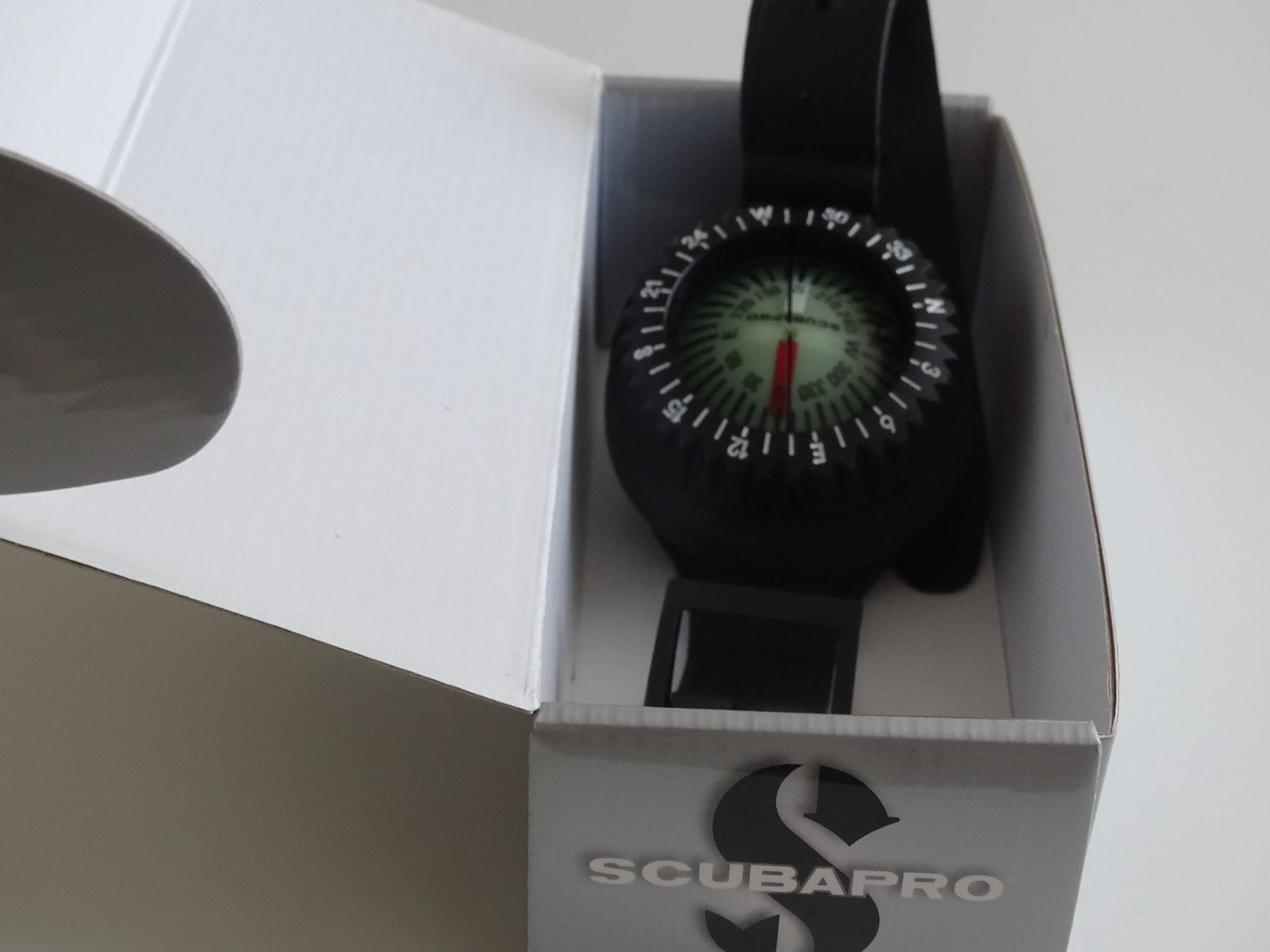 Armbänder & -reifen: Armband Tauchkompass Scubapro – Neu und originalverpackt aus Baden von Romy1947