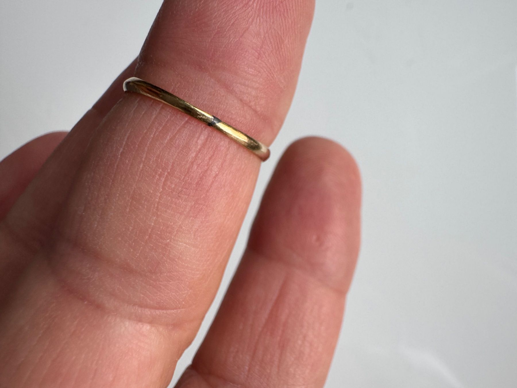 Anelli: Antiker Goldring mit 3 Diamanten – Usato da Zürich venduto da nad_8tc8 4