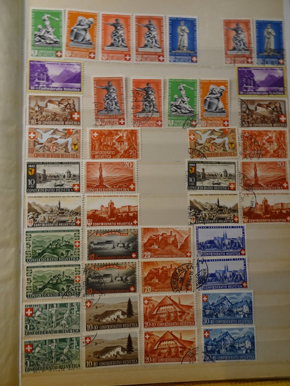 Tutti i francobolli: SAMMLUNG PATRIA 1939-66 postfrisch/gestempelt + 46 4er Block – Usato da Eschenbach SG venduto da eDaisy