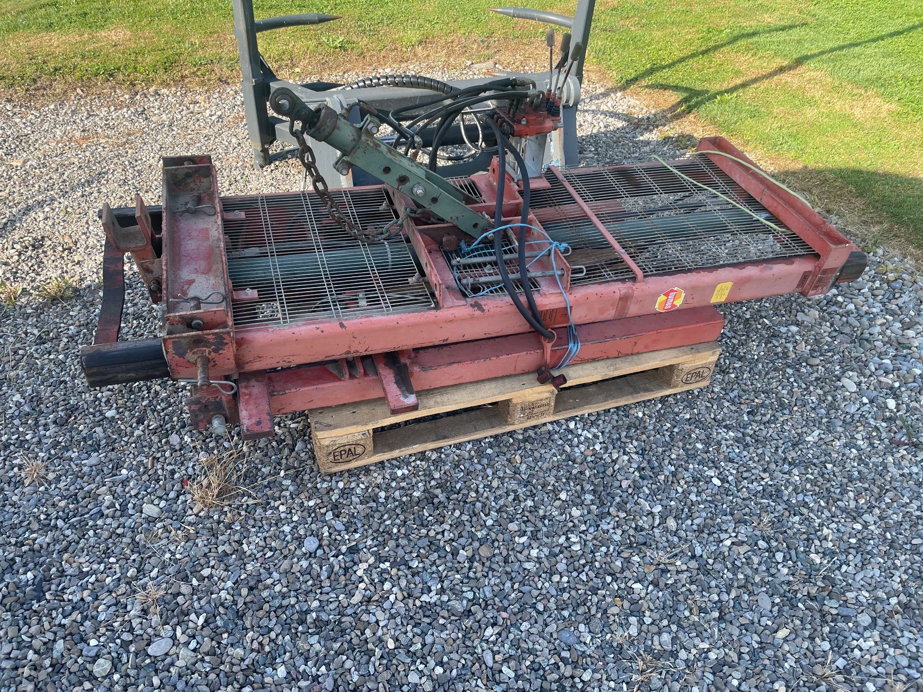 Carrelli elevatori e a forche: Heckstapler/ Gabelstapler Dreipunkt Humus – Usato da Neuwilen venduto da muehlethaler-technik 4