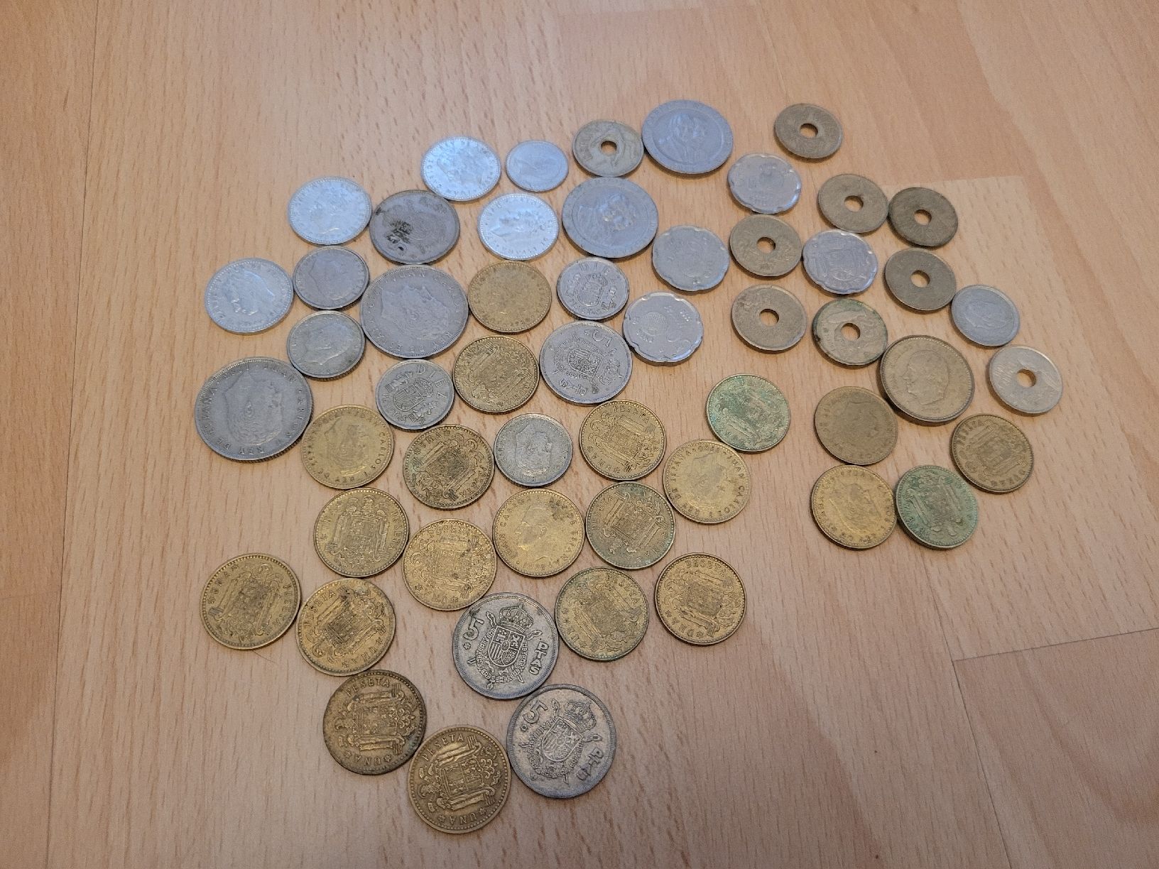 Tutti le monete: Pesetas Spanien – Usato da Inwil venduto da Flower2325