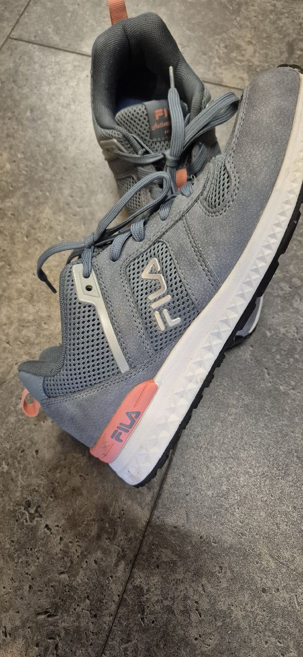Fila Damenschuhe: Fila  – Gebraucht aus Cortaillod von ramssa 1