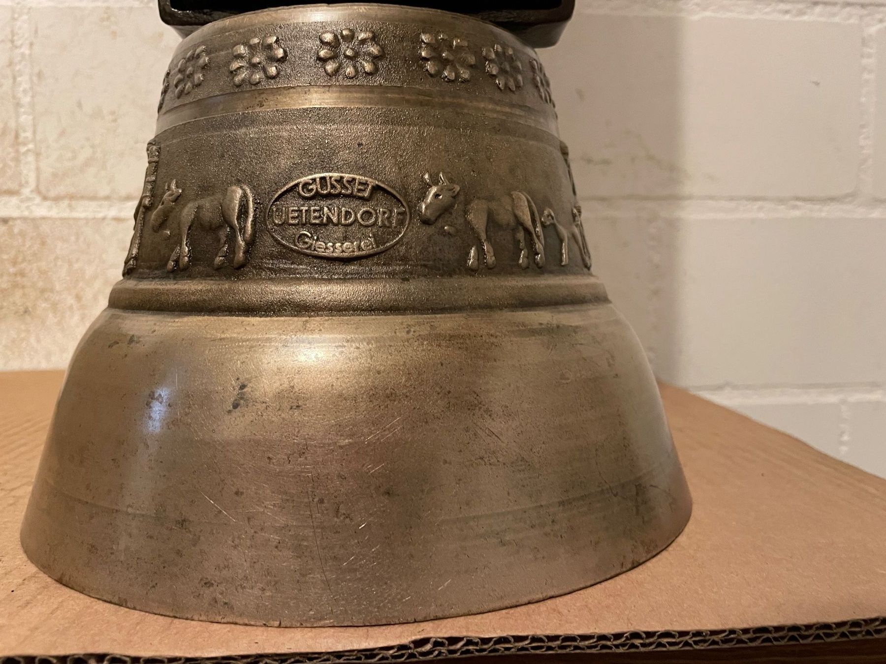Campanacci mucche: Alte Gusset - Glocke ab 1.00 Fr. – Usato da Birrhard venduto da magisto52 2