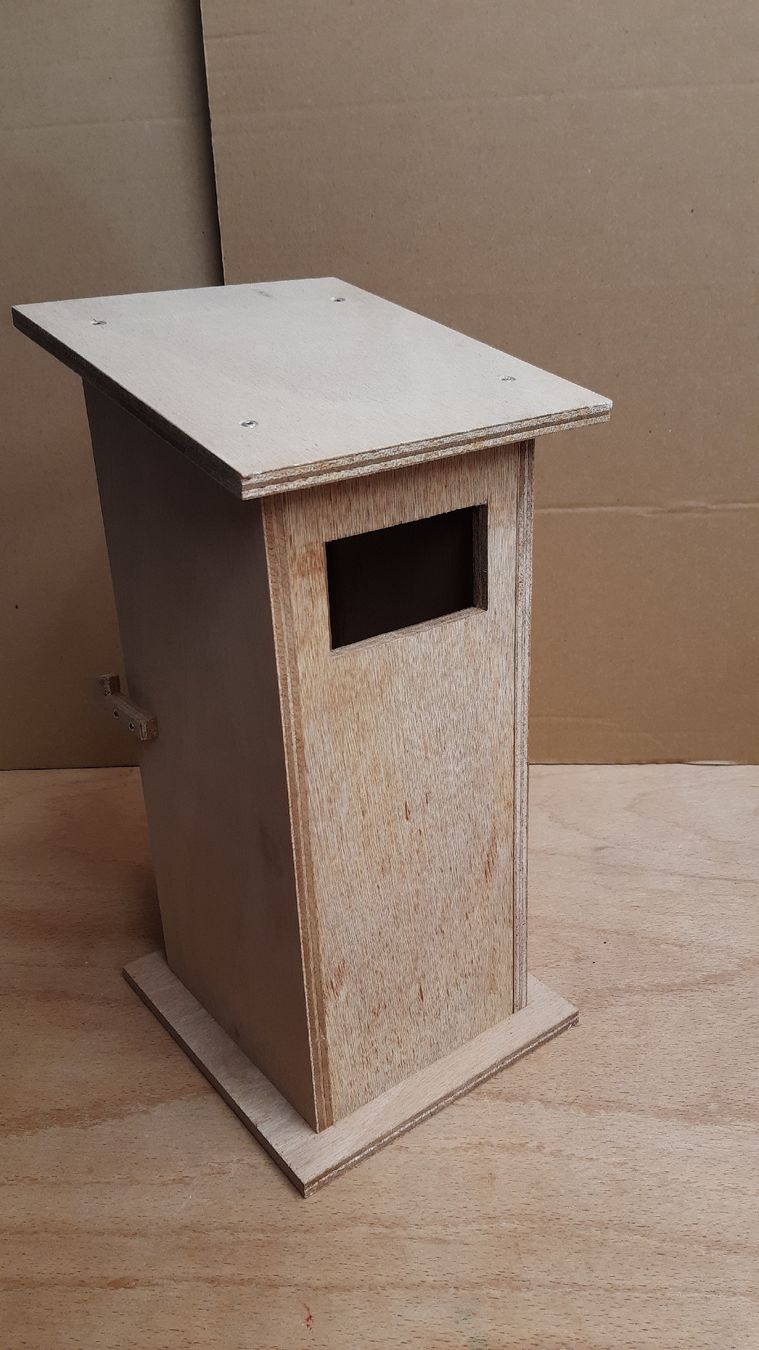 Alle Dekorationen: Schnapshüsli "Plumsklo" handgemacht – Neu (gemäss Beschreibung) aus Niederbipp von Tnidi 7