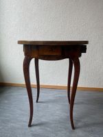 Ancienne table ronde