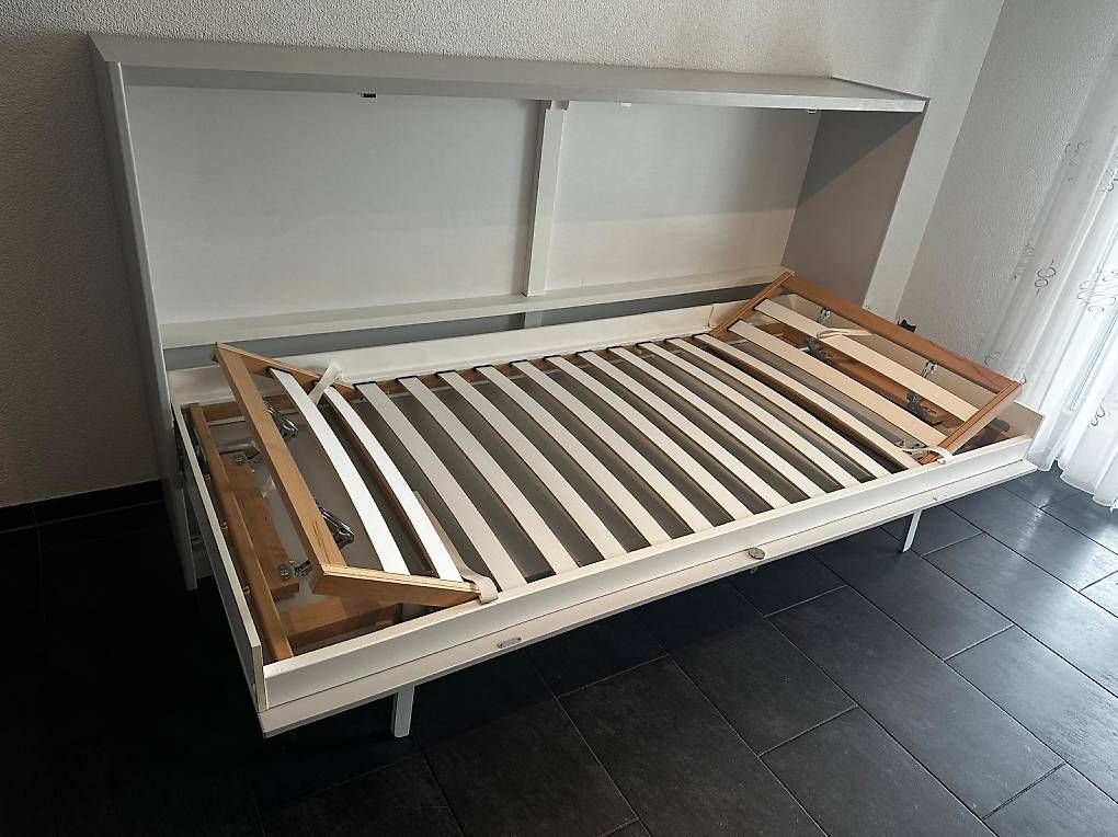 Letti: Klappbett mit Bettinhalt – Usato da Gutenswil venduto da Naguaa 2