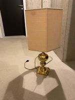 Elegante Goldene Stehlampe, Vintage Stil - Top Zustand!
